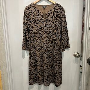 NWT Tacera Brown Leopard Print Dress. Size XLarge.‎